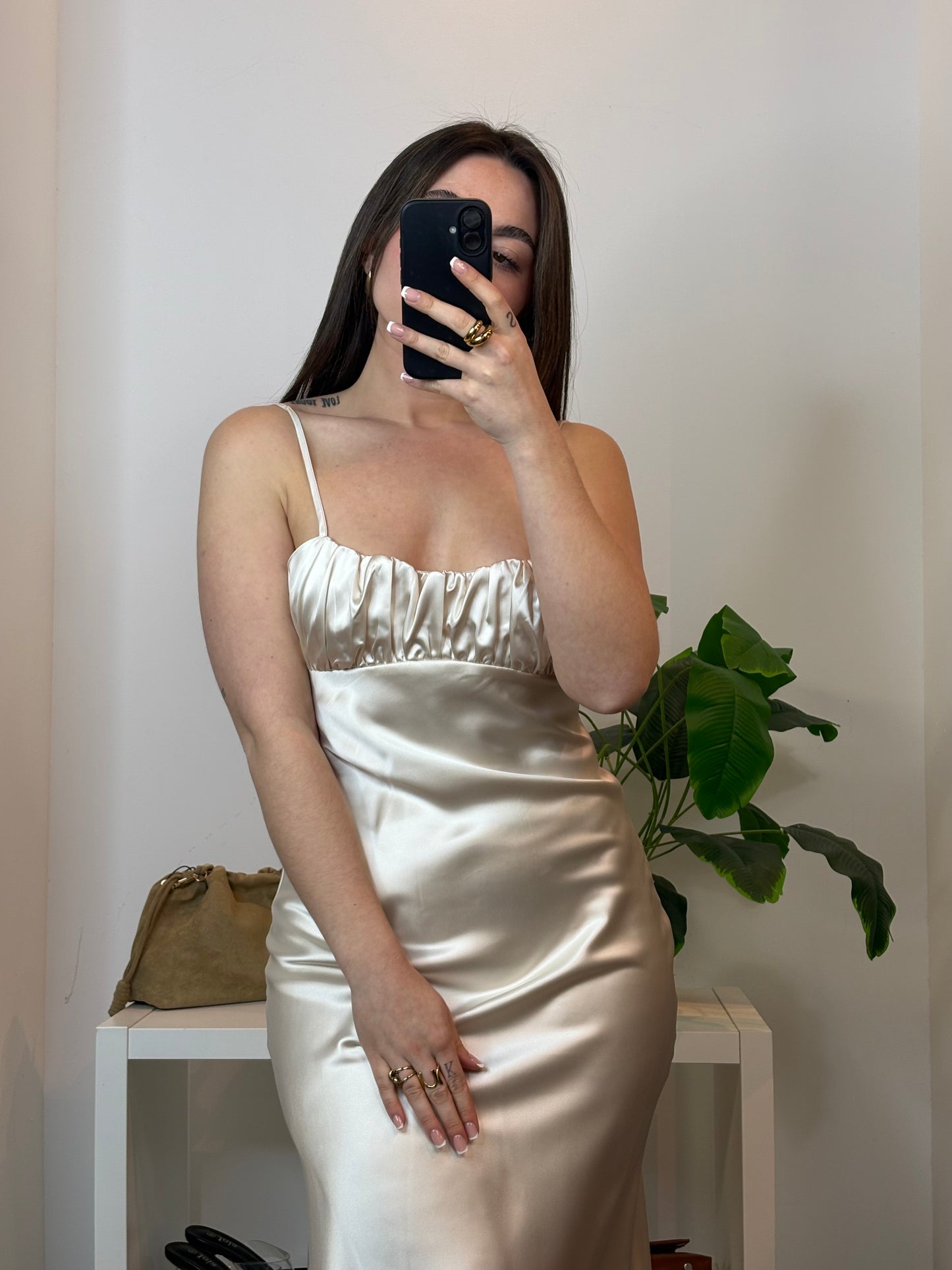 ROBE SATINÉE