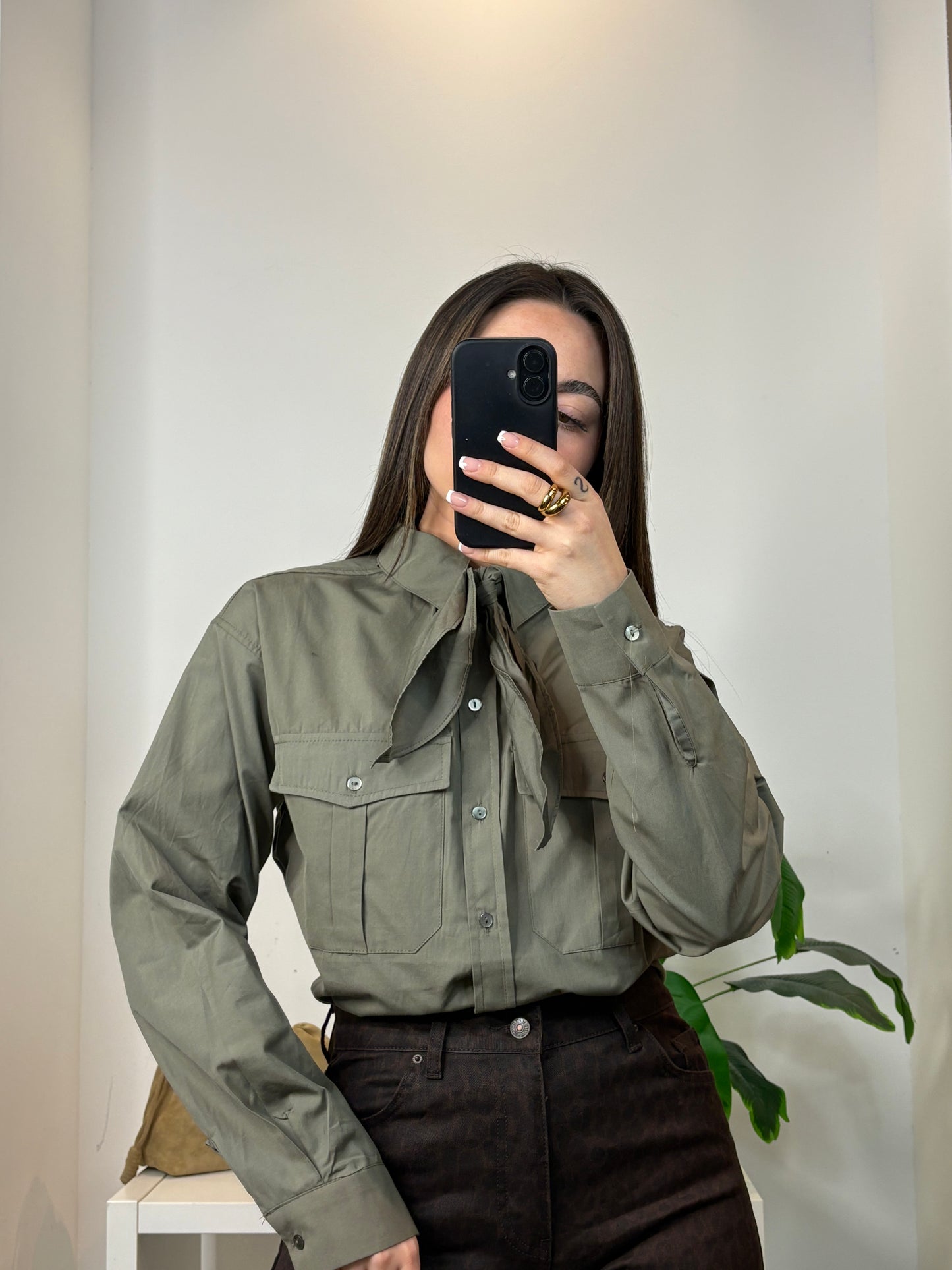 CHEMISE À NOEUD DÉTACHABLE