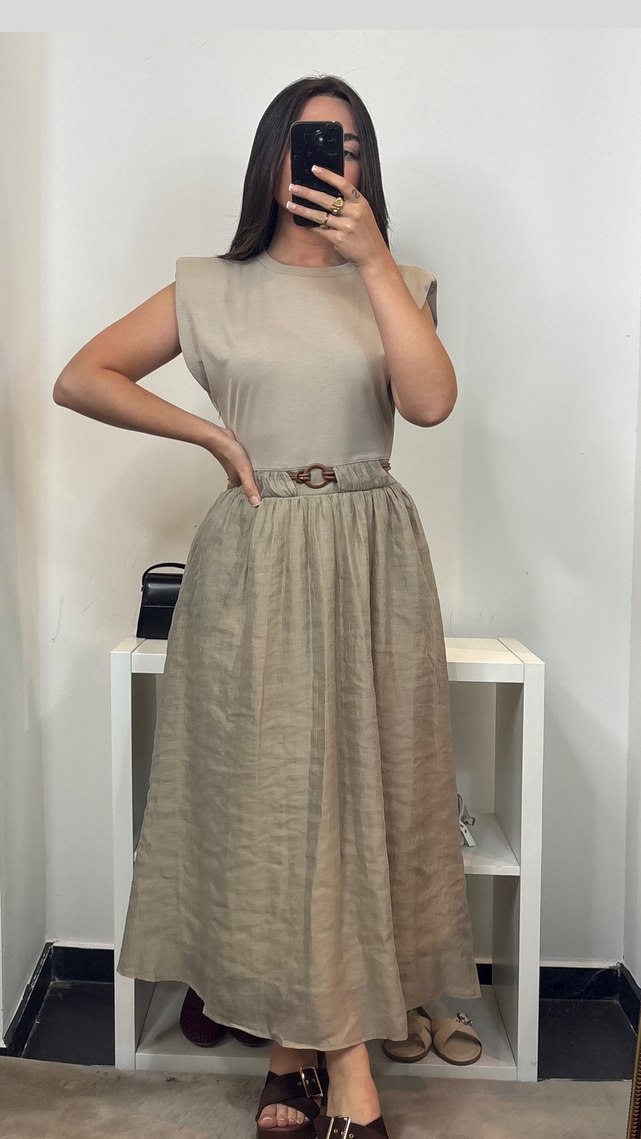 ROBE SANS MANCHE