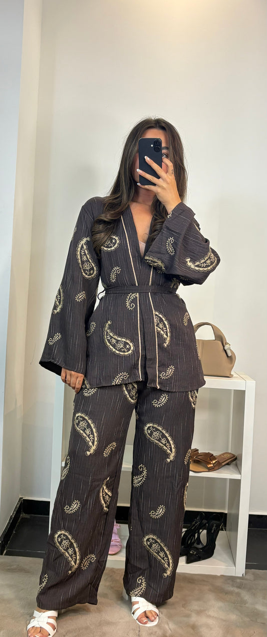 PANTALON BRODÉ