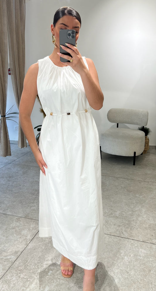 ROBE AVEC CEINTURE PERLE